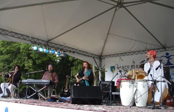 Yoga-pela-Paz-Ana-Rita-Simonka-8-e1674927534601 - Cópia